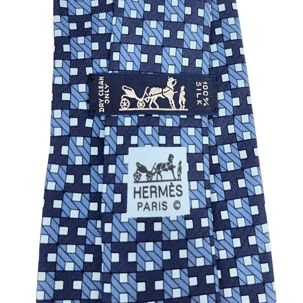 Hermes Men's Tie "H" Monogram Geometric Navy Satin Silk 7614 TA 3 5/8" x 55.5"